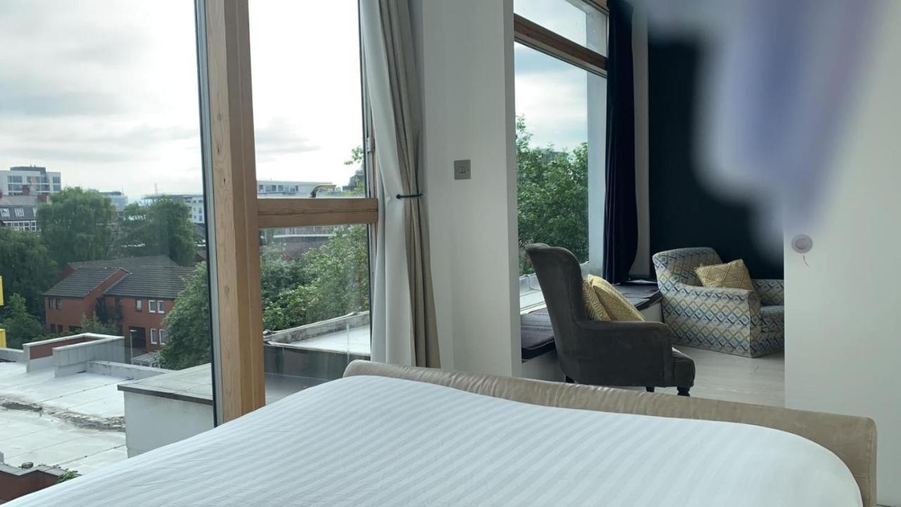 City Centre Modern 3bed 2bath Penthouse Northern Quarter, Sleeps 10